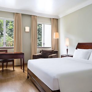 Premium Deluxe King Room